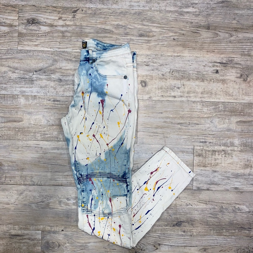 Demolition Jeans